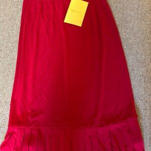 SIMONTON Says Red Skirt Knife-Pleated Hem Size M NWT